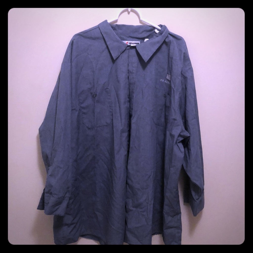 A 5XL Aramark  U.S. Airways long sleeve shirt